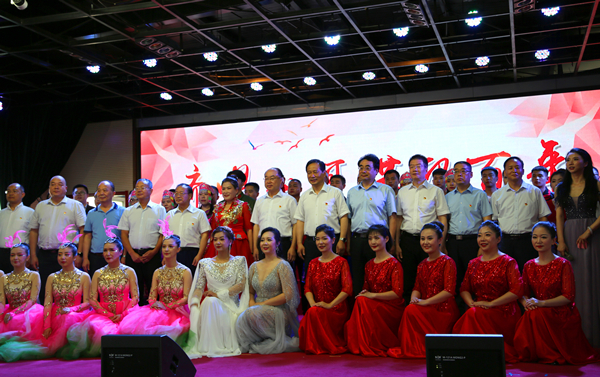 20210623/60d2e79a7596e.jpg 3大合影.jpg